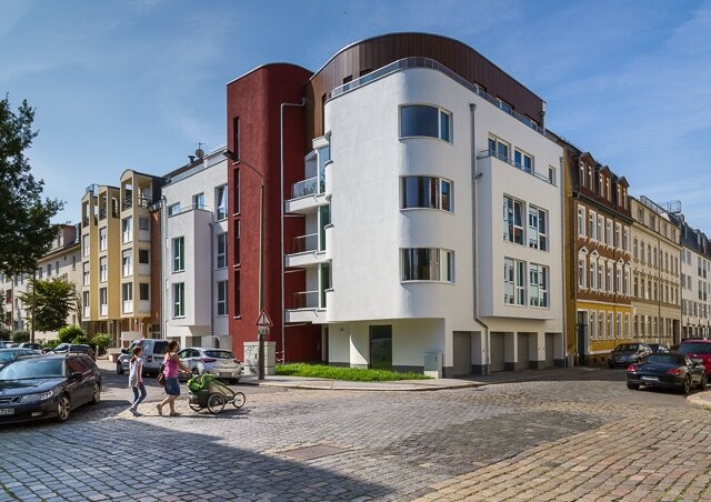 Gohlis Suiten in Leipzig Gohlis Süd mit moderner abgerundeter Fassade und hochwertiger innerstädtischer Architektur