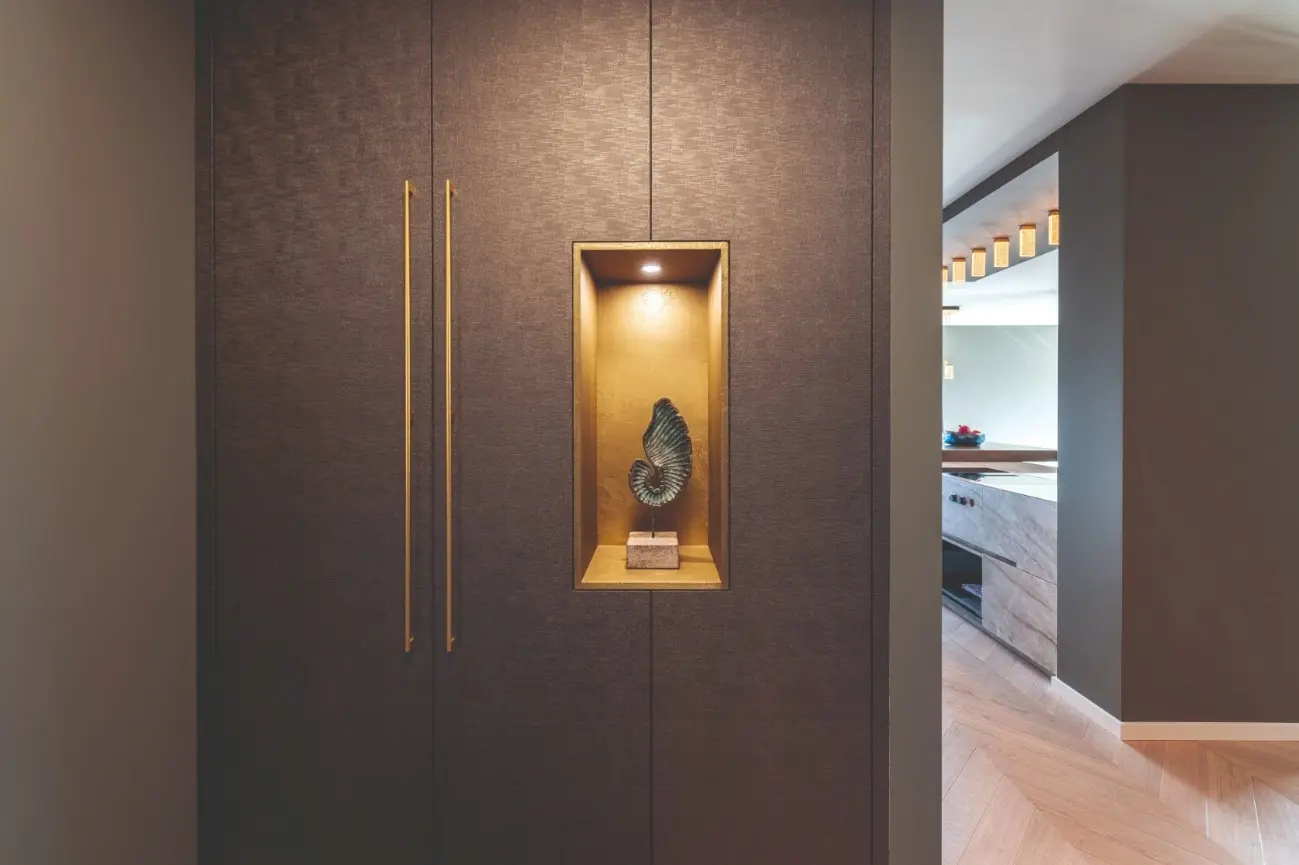 Maßgefertigte Garderobe im Penthouse Leipzig Leutzsch